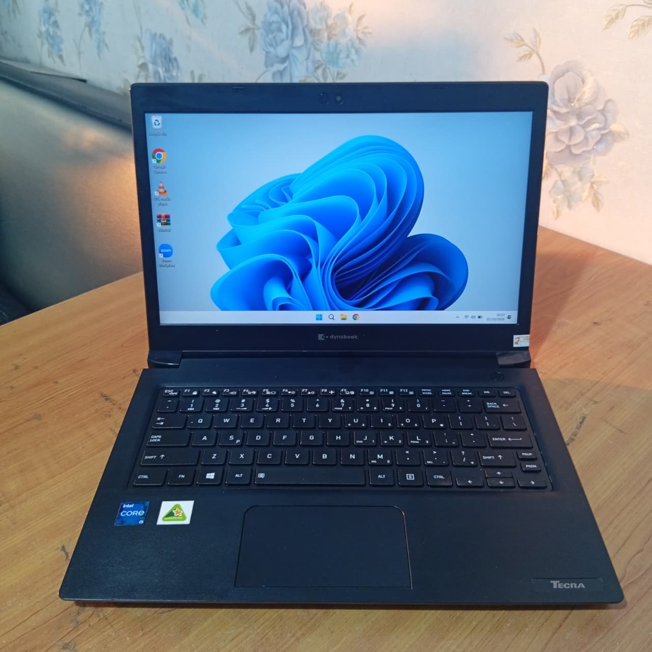 Toshiba Dynabook Tecra A30-J